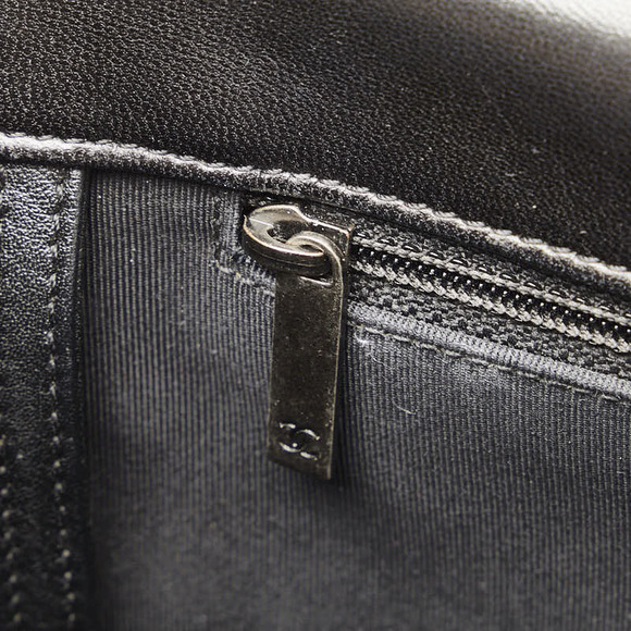 CHANEL Cocomark Boy Large Chain Bag Beige Black Lambskin - Picture 7 of 10